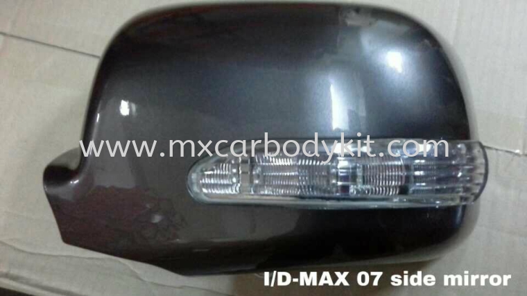 ISUZU DMAX 2007 SIDE MIRROR  ISUZU DMAX 4 X 4