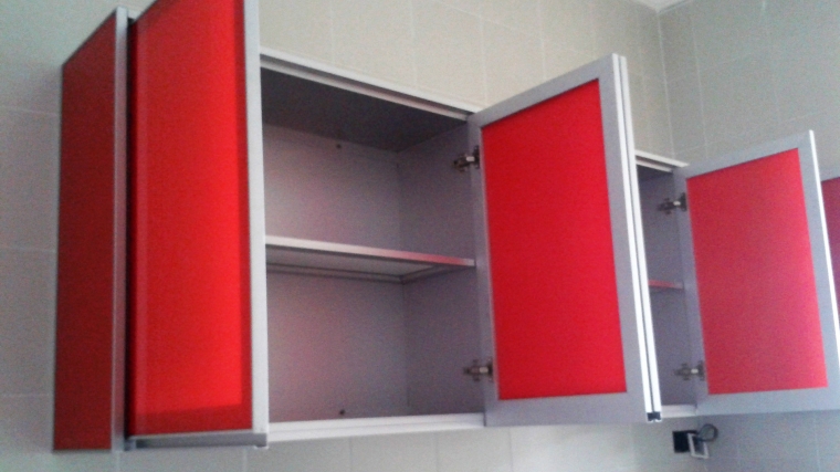  Taman Perling Aluminium Kitchen Cabinet