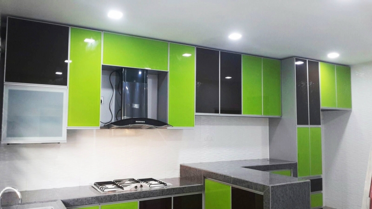  Taman Pelangi Aluminium Kitchen Cabinet