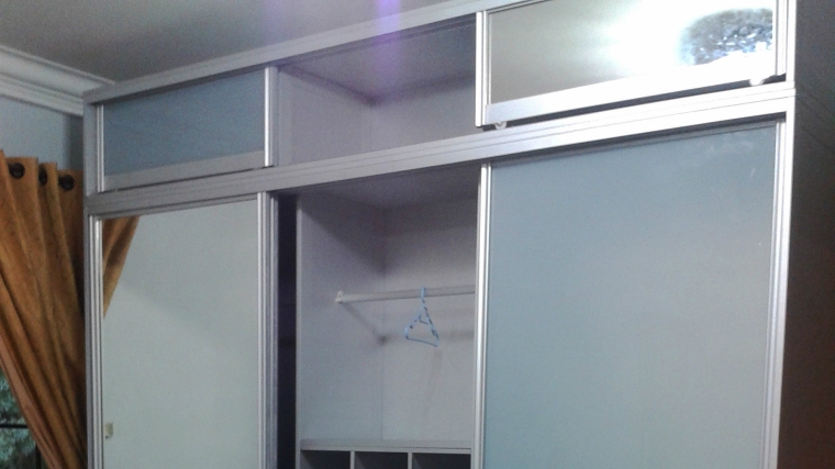  Taman Century Aluminium Wardrobe