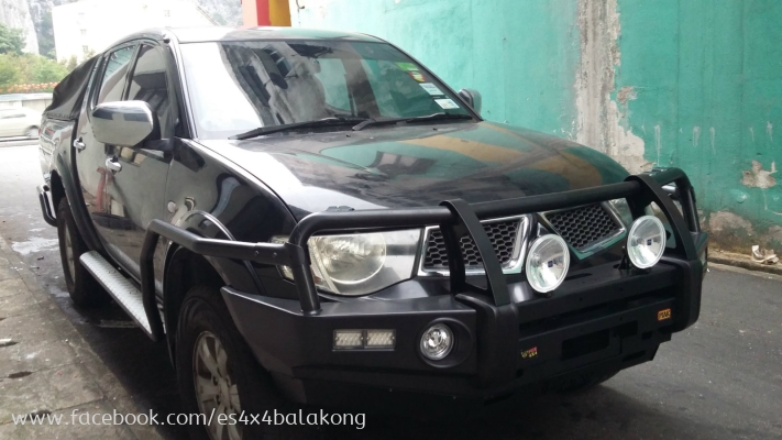 MITSUBISHI TRITON PIAK BULL BAR