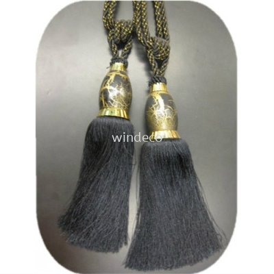 Tassel 03 (Black) 