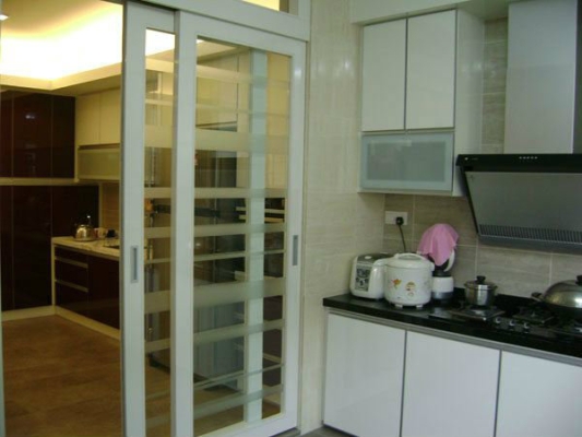 Kitchen Sliding Door 1