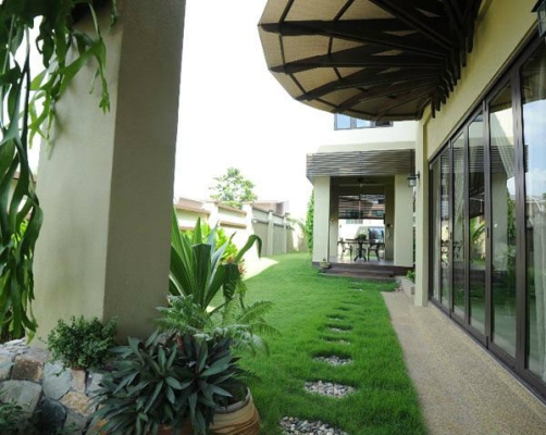 Bungalow Modern Landscape Design