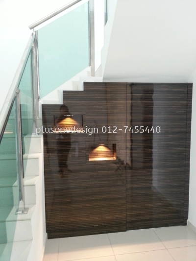 Staircase Storage Partition