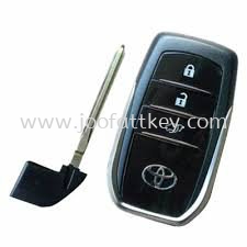 TOYOTA  Smart key (Hilux Fortuner year 2015)