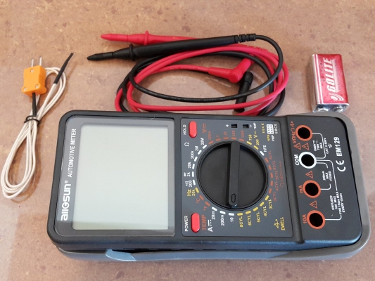 Automotive DMM Meter with Data-hold function ID998859  