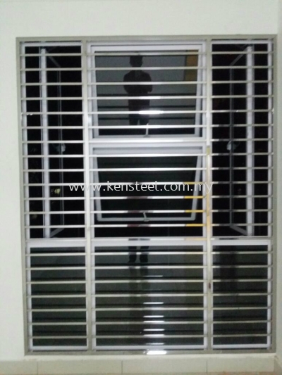 Stainless steel grilles 1