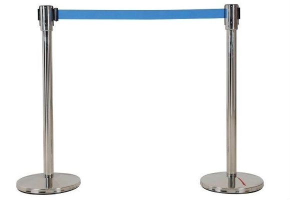 Q-Up Stand Retractable