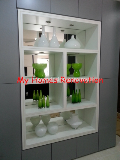 DIVIDER / PARTITION / DISPLAY RACK