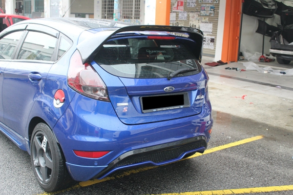 Ford fiesta rear spoiler WRC