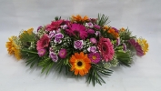 Daisy Table Arrangement (BA-129) Long And Low Flower Arrangement Basket Arrangement