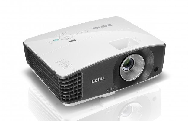 BenQ MW705 Projector