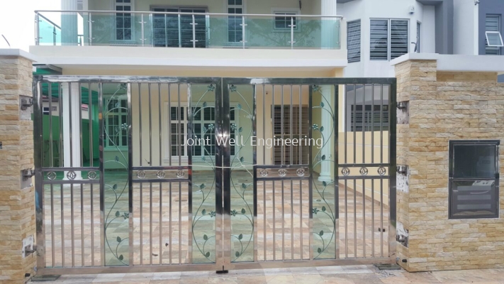 Stainless Steel Main Gate