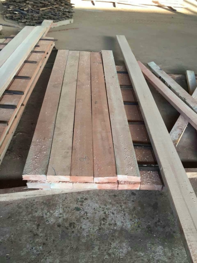 Meranti sawn timber