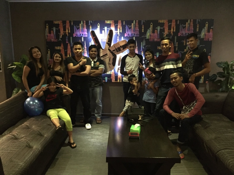 V KBOX FAMILY KARAOKE AT PLAZA SENTUL