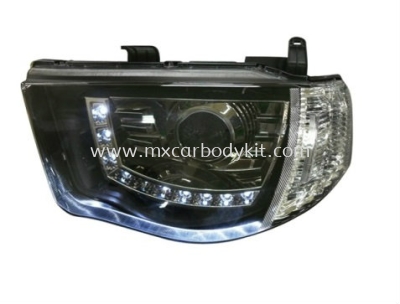 MITSUBISHI TRITON 2006 & ABOVE HEAD LAMP CRYSTAL PROJECTOR BLACK CHROME W/LED