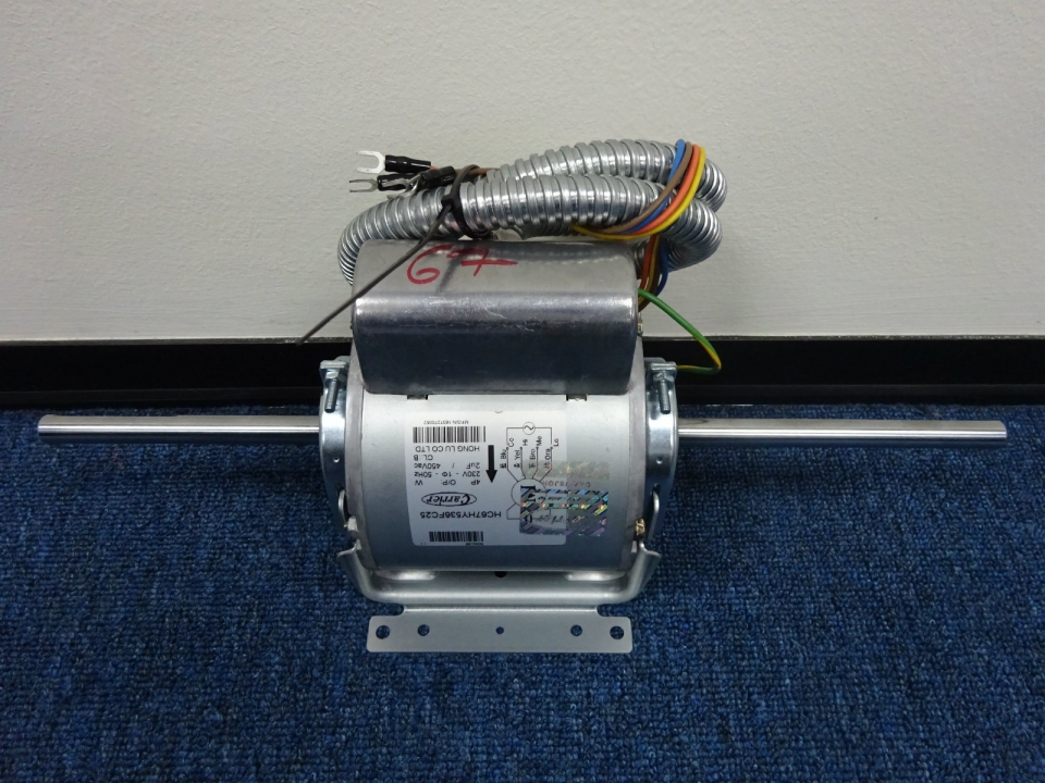CARRIER HC67HY536FC25 FAN MOTOR C/W CAPACITOR (2.0UF) - (42ZM006H70125)