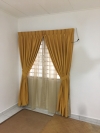  Curtain