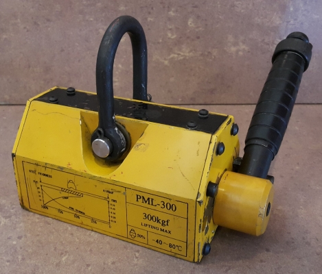 ( Demo Unit ) PM300 Permanent Magnetic Lifter 300kgf ID112031 