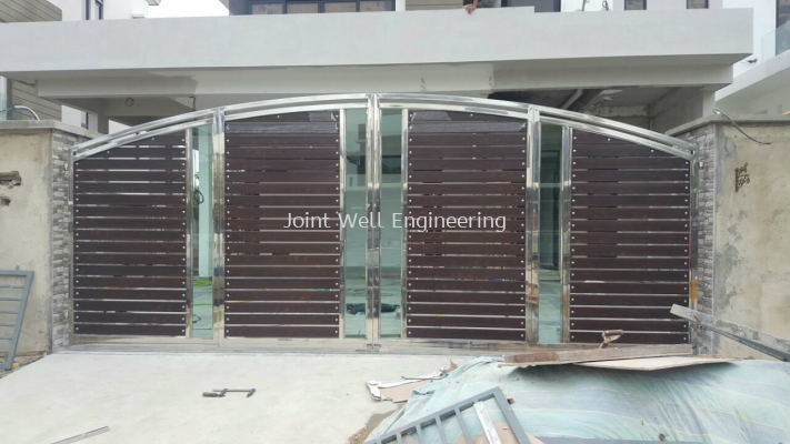 Stainless Steel Folding Gate