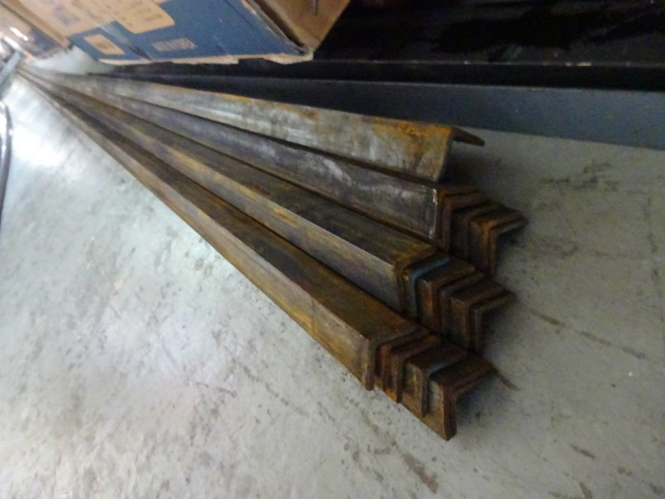 ANGLE BAR - M/S