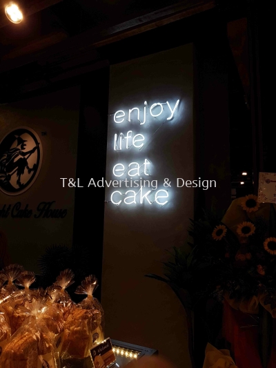 Enjoy life NEON lighting - indoor