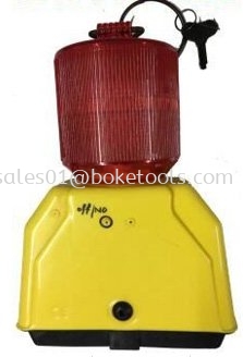 BARRICADE FLASHER LIGHT BSL6V4W-R