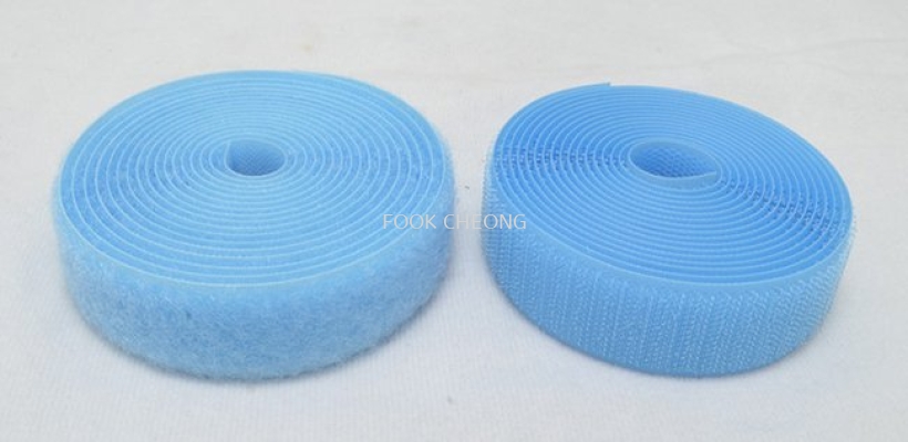 Hook & Loop Fastener Tape (030 Sky Blue)