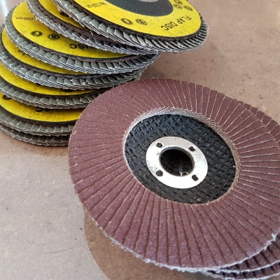 (FOC) P120 Metal Flap Disc 100X16mm (10pcs) ID113041