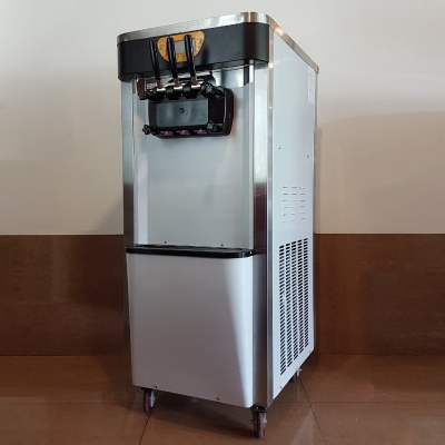 SS369C Soft Ice Cream Machine Three Flavors ID999739 