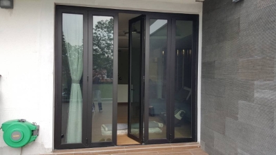 High Performance Folding Door