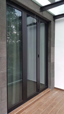 High Performance Folding Door