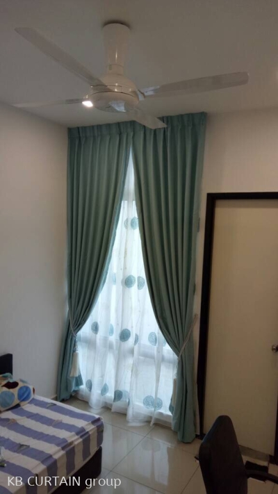 curtain/blind