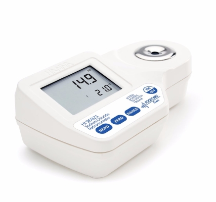 HI96821 Digital Refractometer for Measuring Sodium Chloride in Food