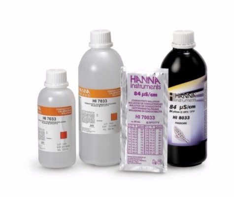 HI8033L 84 S/cm Conductivity Standard in FDA Bottle (500mL)