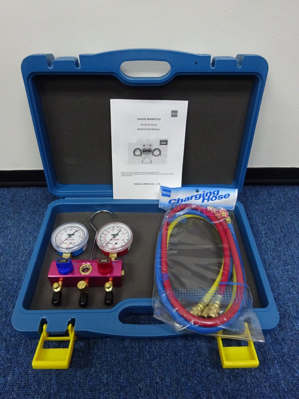 TASCO TA122GP-1 R410A/R32 GAUGE MANIFOLD KIT WITH 92CM HOSES