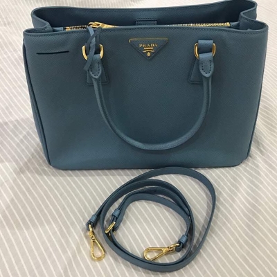 (SOLD) Prada Saffiano Lux Tote with Strap