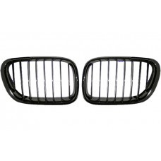 E53-FG02 00 Front Grille Black Chrome..