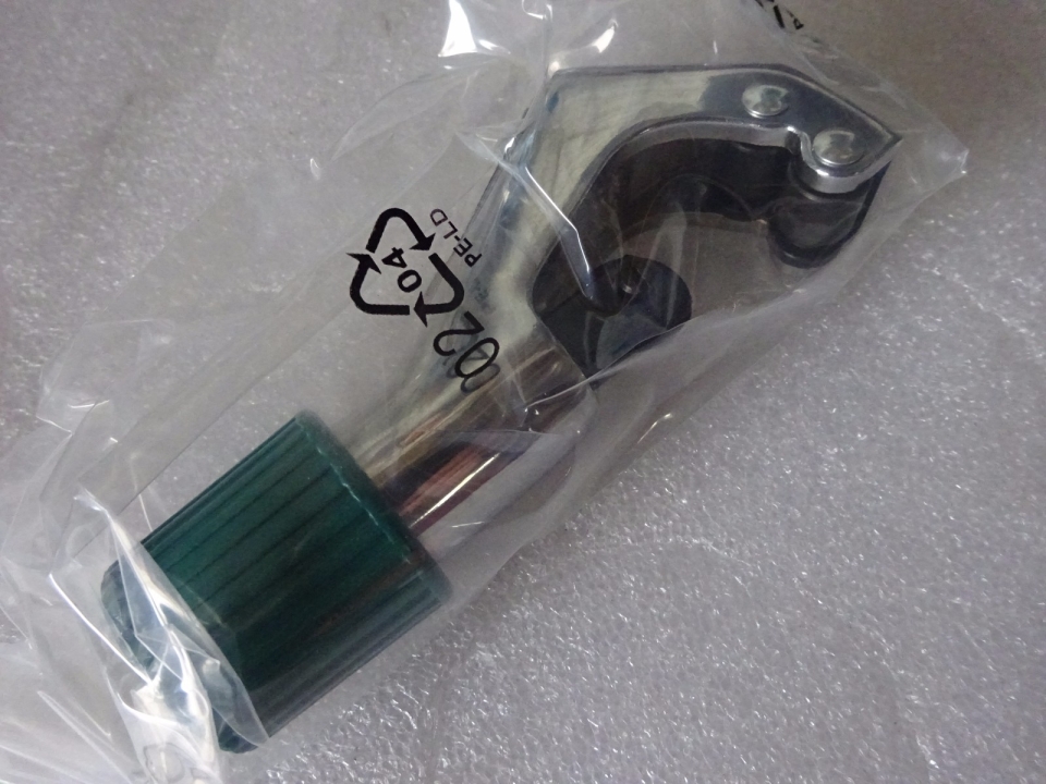 REFCO RFA-274-FC (1/8"~1 1/8") TUBE CUTTER