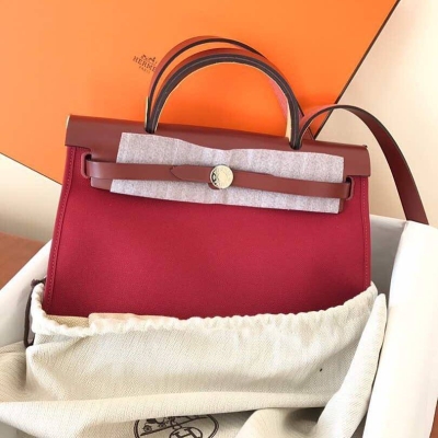 Brand New Hermes Kelly 28 Gold Epsom Sellier PHW Hermes Kuala Lumpur (KL),  Selangor, Malaysia. Supplier