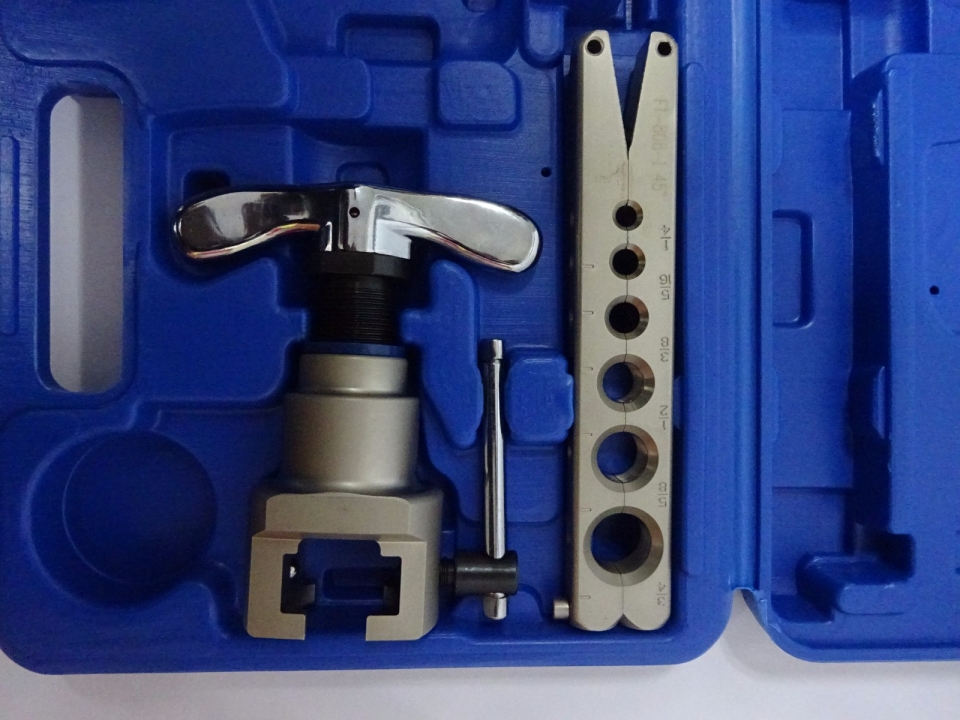 FT-808C FLARING TOOL (O.D. 1/4"~3/4")