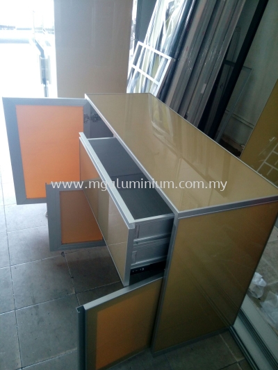 Aluminium Cabinet