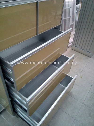 Aluminium Cabinet