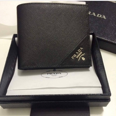 (SOLD) Prada Classic Bi-Fold Mens Wallet