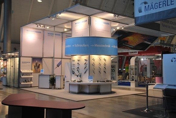 Mannesmann Demag Robot Air Deburring Tools Exhibition