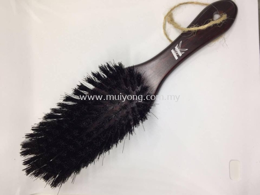 Neck Brush Black