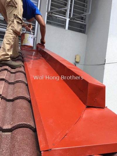 Roofing metal break services