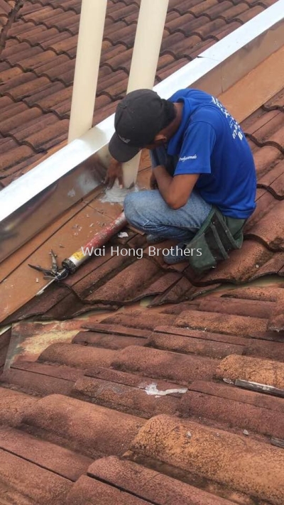 Roofing metal break services