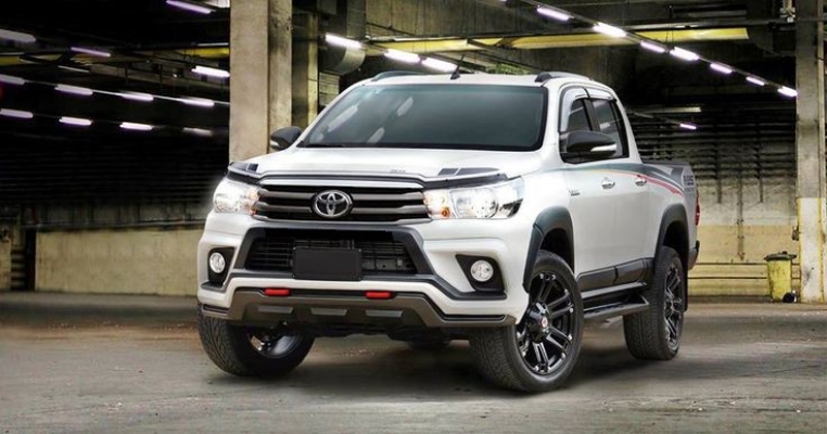 Toyota Hilux 2016 v2 front skirt 